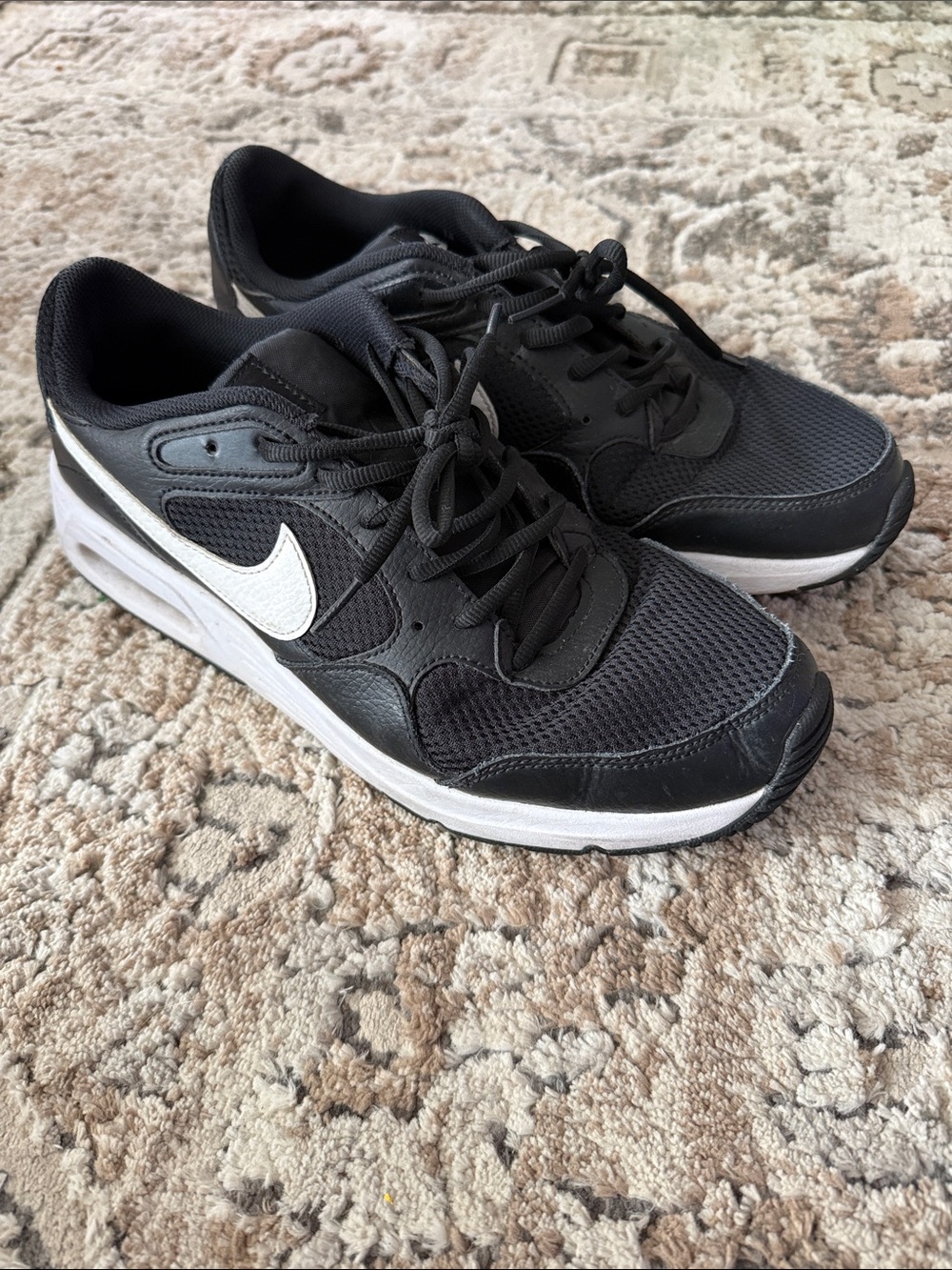 Nike Air Max, Black & White